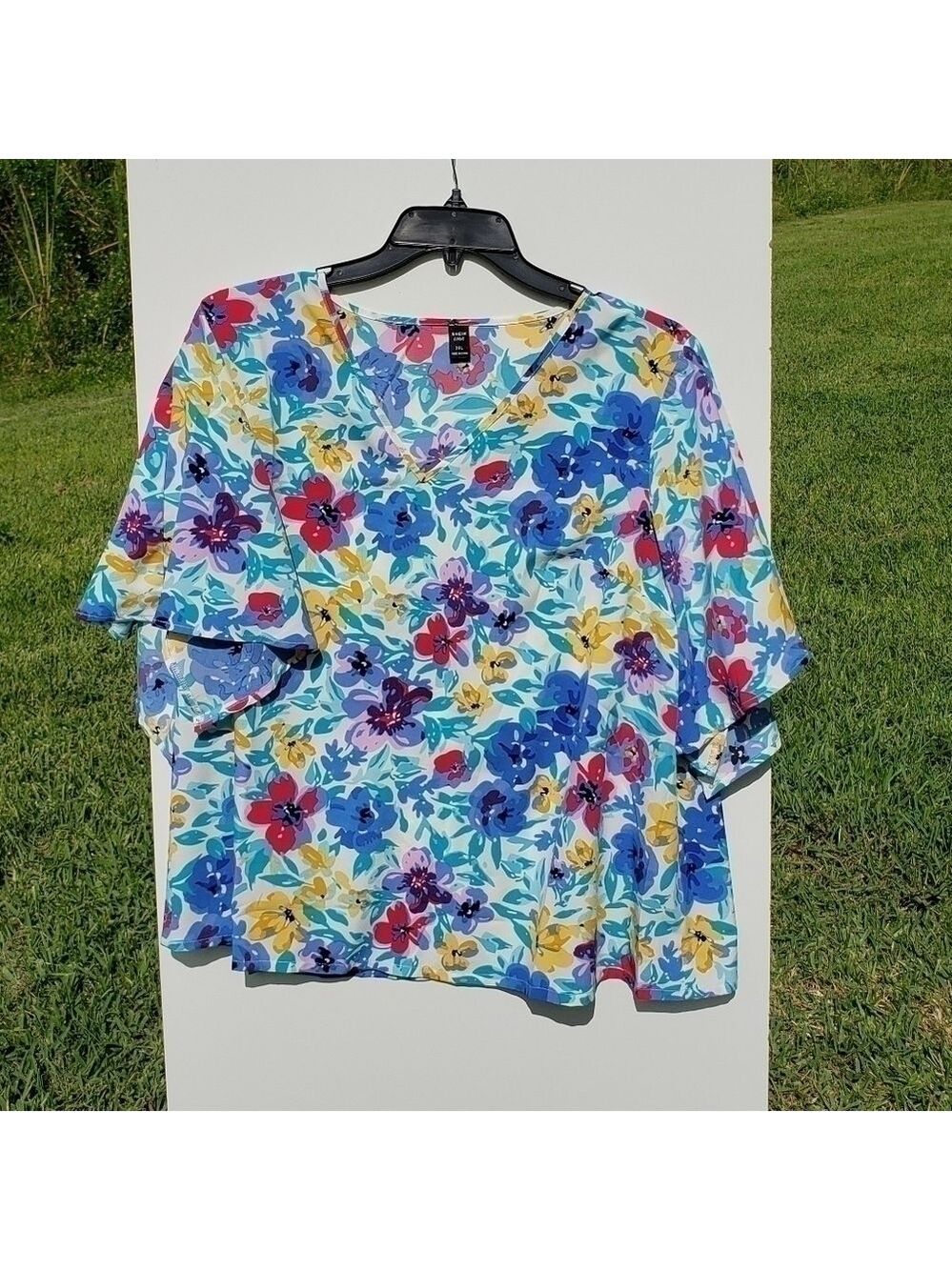 𝅺PINK 8  floral blouse